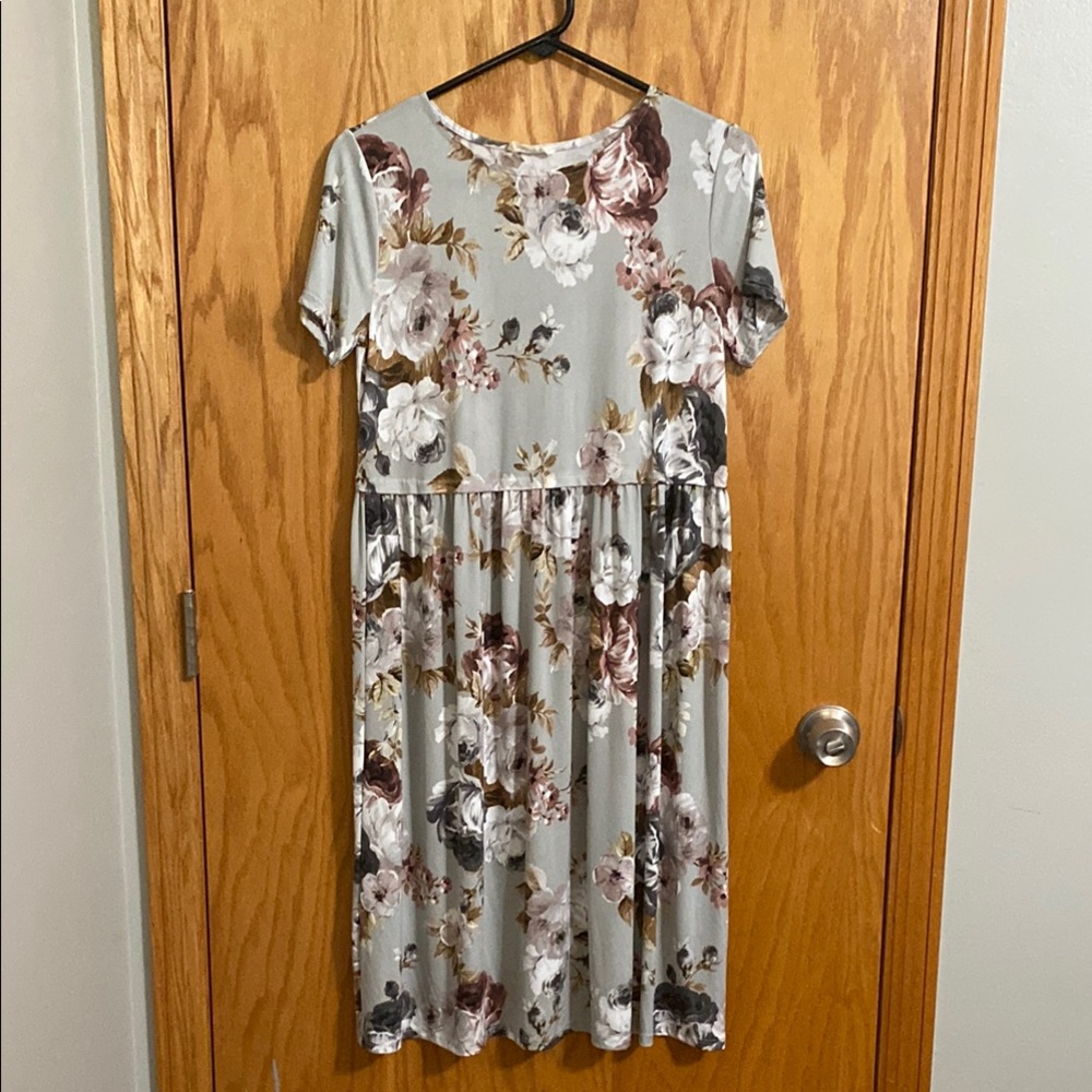 Les Amis Floral Dress with Short Sleeves